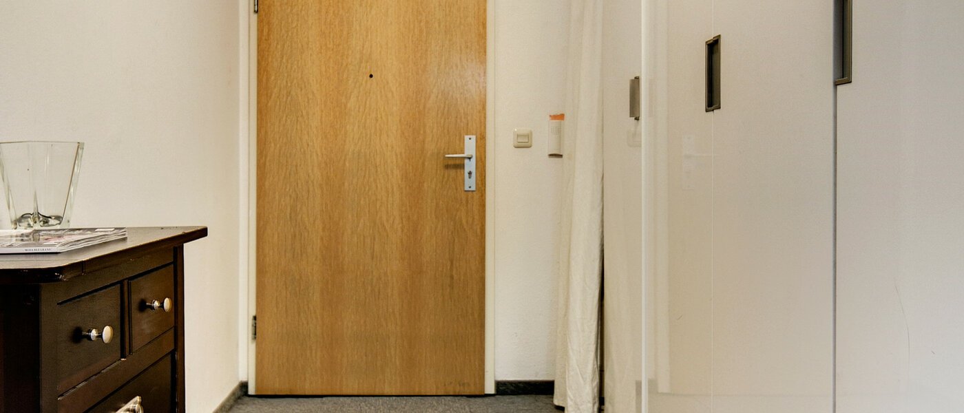 appartement sous les toits München Obergiesing 01 entrée/couloir 9124