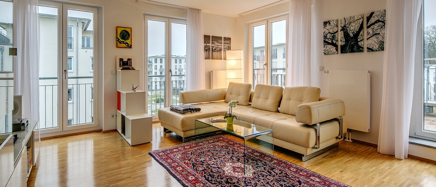 appartement avec terrasse sur le toit München Nymphenburg 01 salon 9208