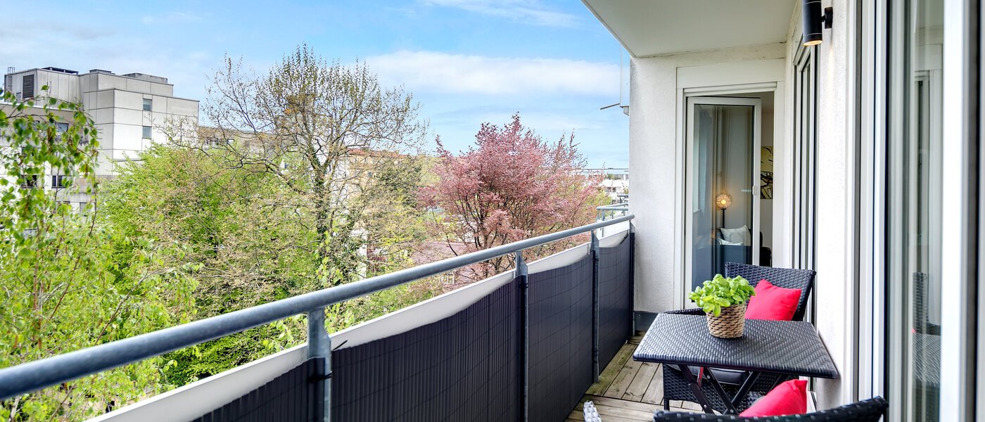 appartement München Schwabing-West (rund um den Hohenzollernplatz) 02 balcon 9209