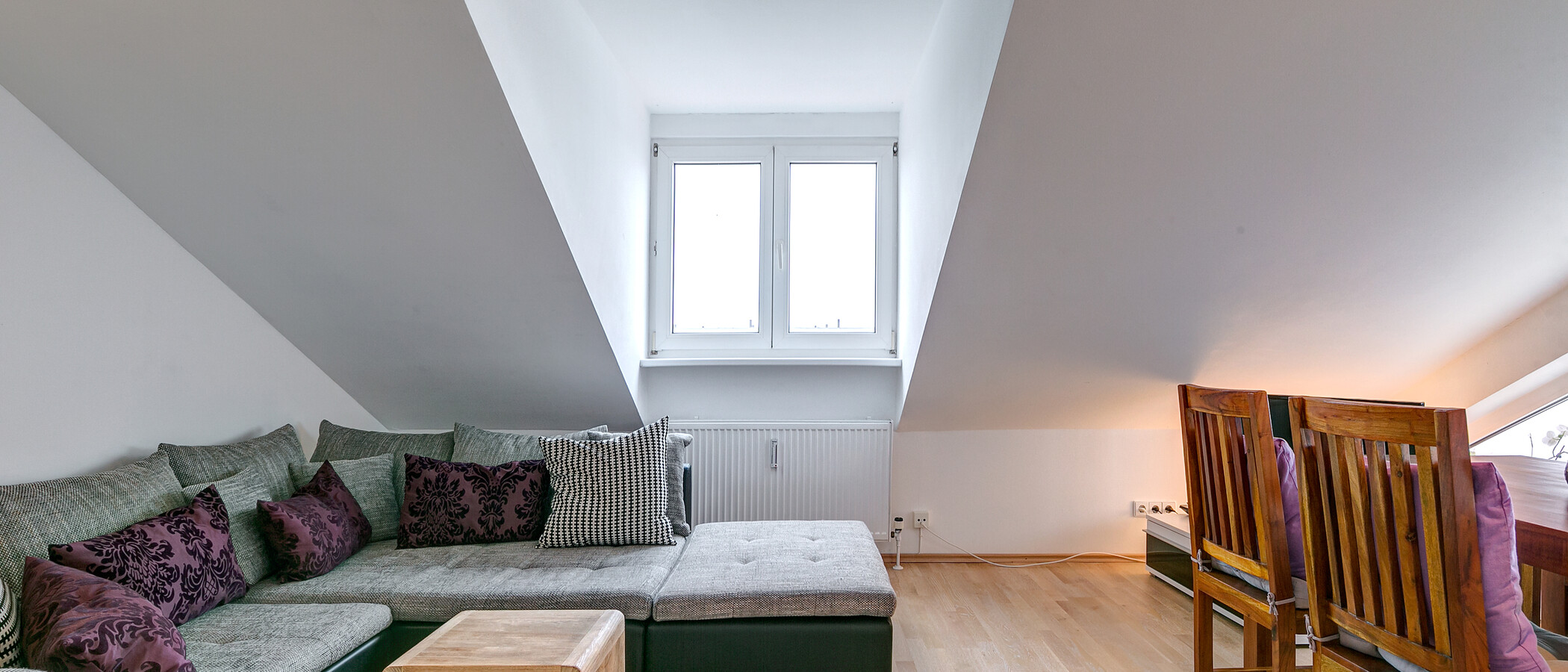 appartement avec terrasse sur le toit München Sendling-Westpark 02 salon 9220