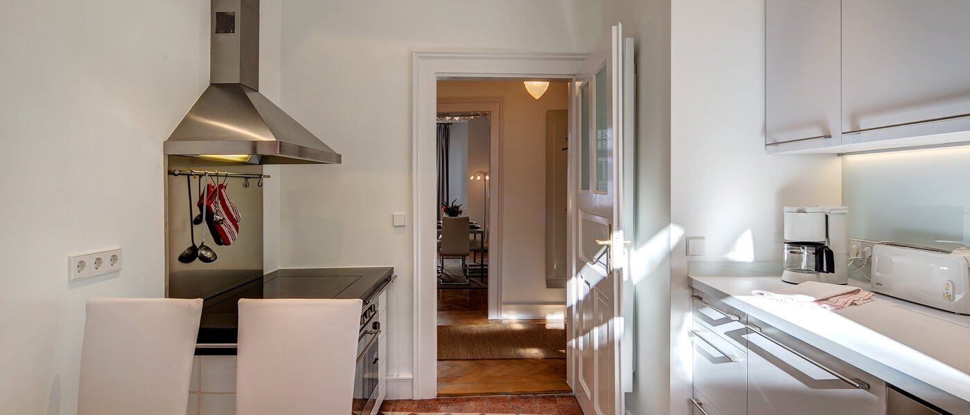 appartement München Maxvorstadt - Rund um den Josephplatz 04 cuisine 926