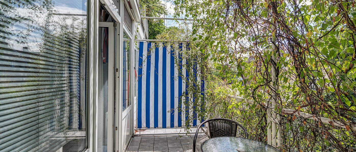 studio München Schwabing 02 balcon 9272