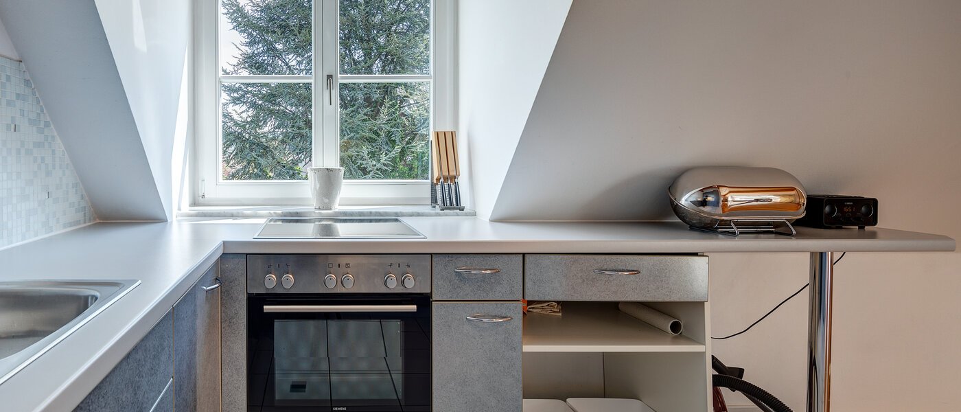 appartement avec terrasse sur le toit München Bogenhausen 02 cuisine 9274