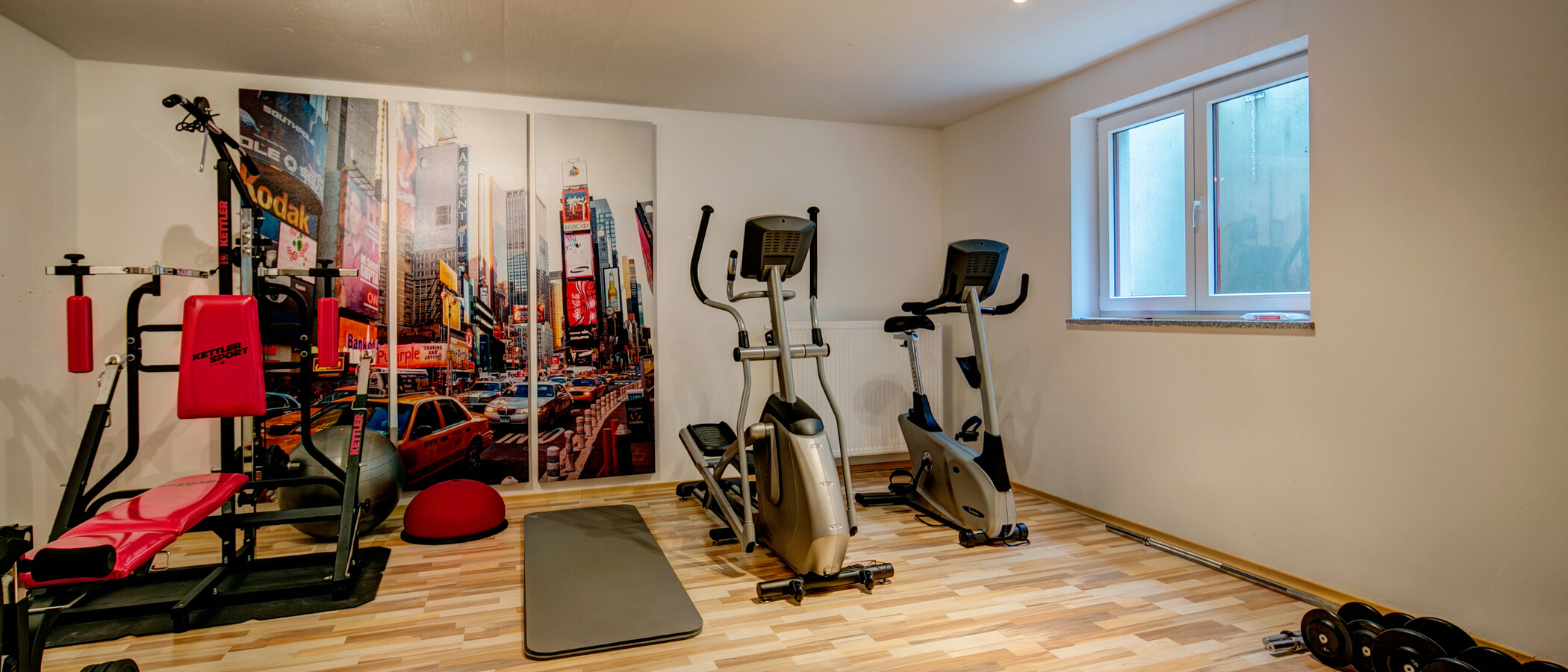 appartement sous les toits München Obermenzing 01 fitness 9287