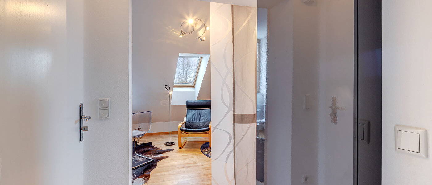 appartement sous les toits München Trudering 02 entrée/couloir 9309