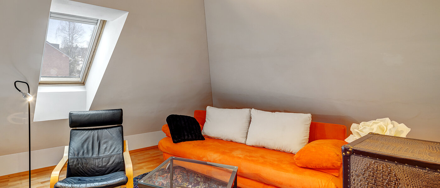 appartement sous les toits München Trudering 02 pièce à vivre 9309