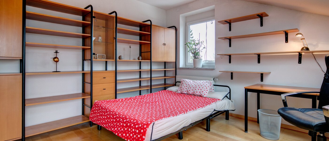 appartement sous les toits München Feldmoching 02 bureau 9344