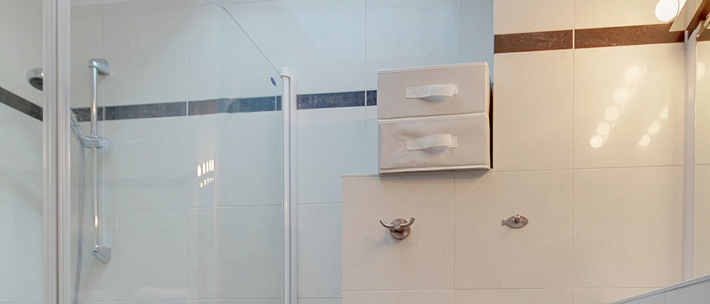 appartement sous les toits München Feldmoching 03 salle de bain 9344