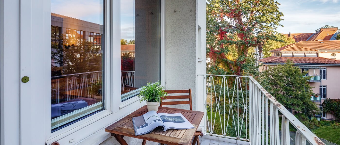appartement München Schwabing (rechts der Leopoldstraße) 01 balcon 938