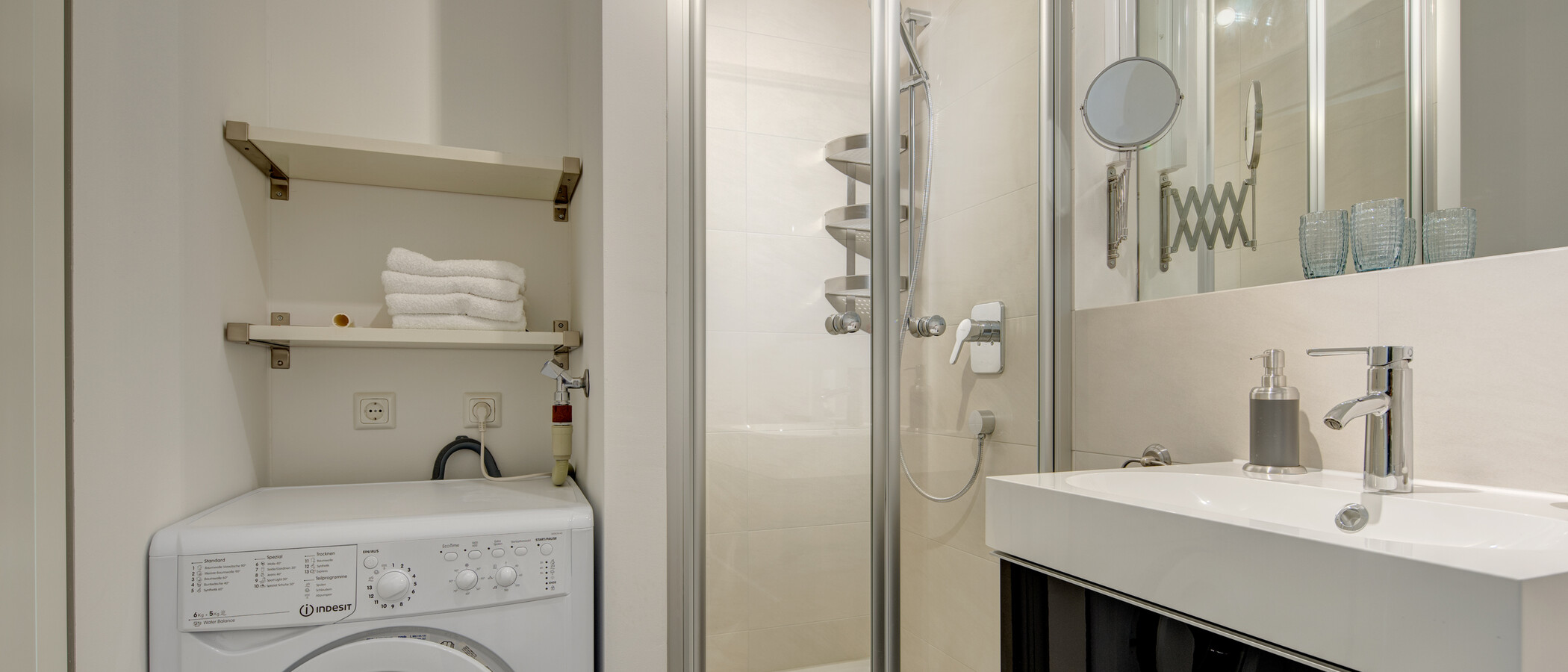 appartement München Maxvorstadt - Westen 02 2ème s. de bain 9408