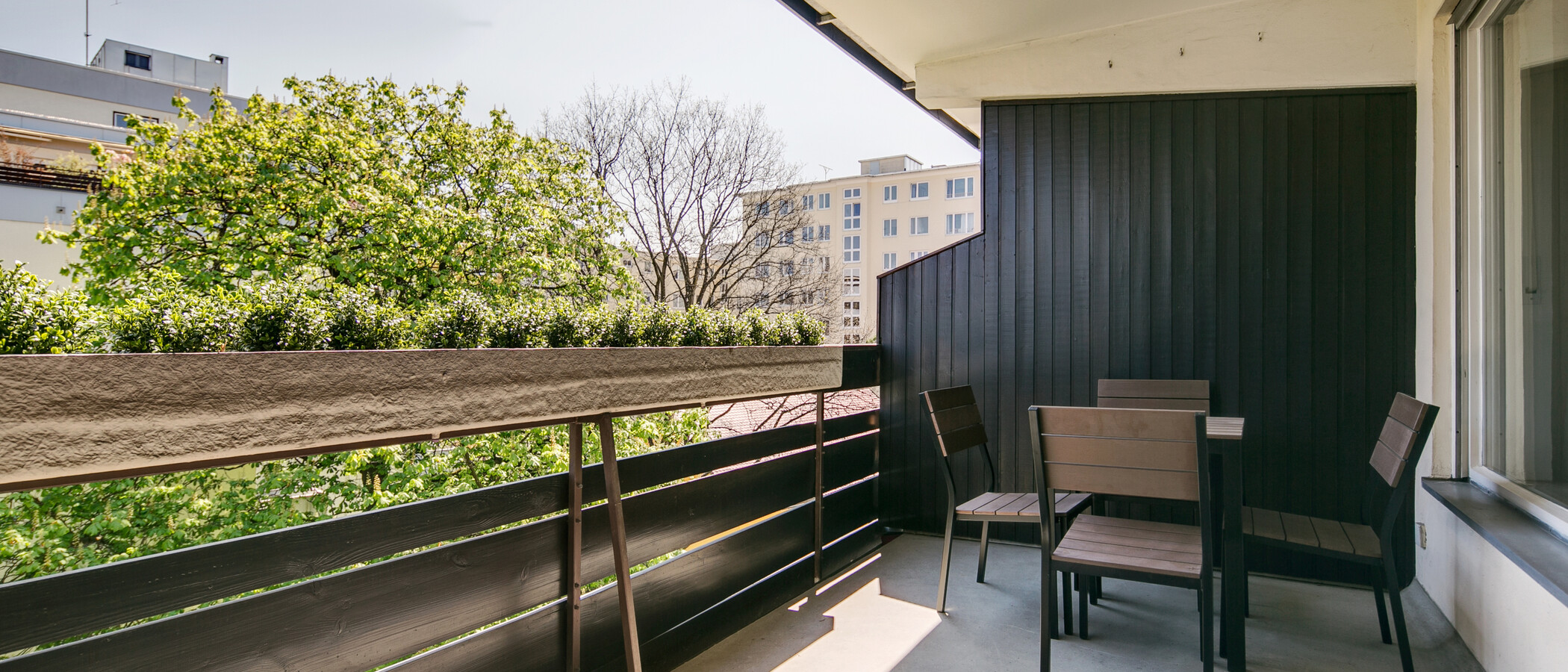 appartement München Schwabing (rechts der Leopoldstraße) 01 balcon 9457