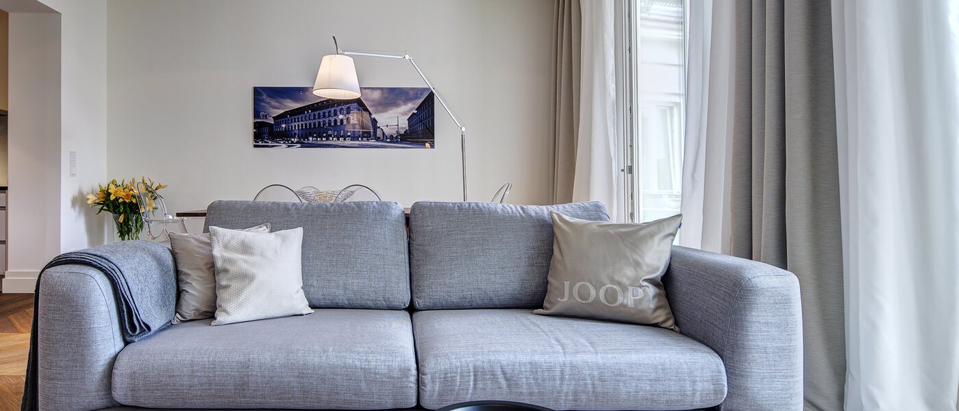 appartement München Maxvorstadt - Rund um den Josephplatz 05 salon 9480