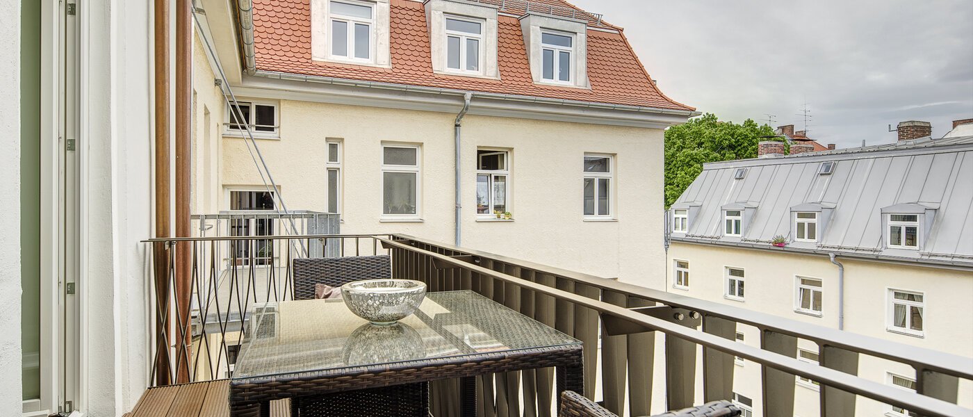 appartement München Maxvorstadt - Rund um den Josephplatz 01 balcon 9480