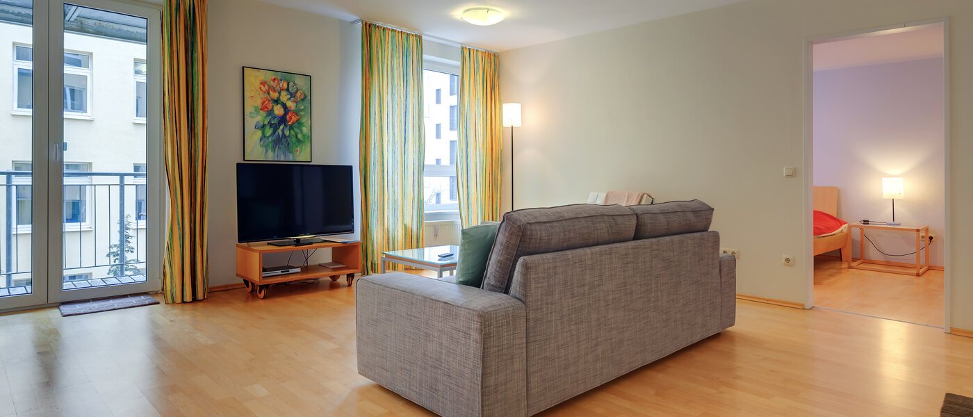 appartement München Maxvorstadt - Museumsviertel 01 salon 954