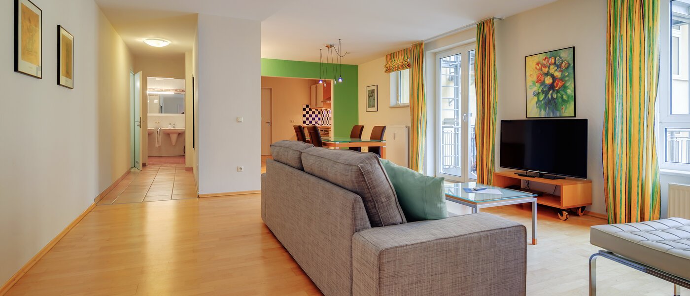 appartement München Maxvorstadt - Museumsviertel 04 salon 954