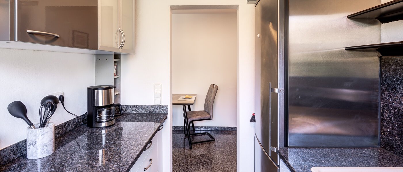 appartement München Oberföhring 02 cuisine 9553