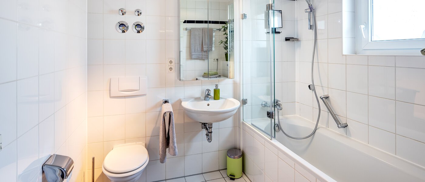 appartement München Schwabing-Nord (zw. Leopoldstraße & Englischen Garten) 01 salle de bain 9573