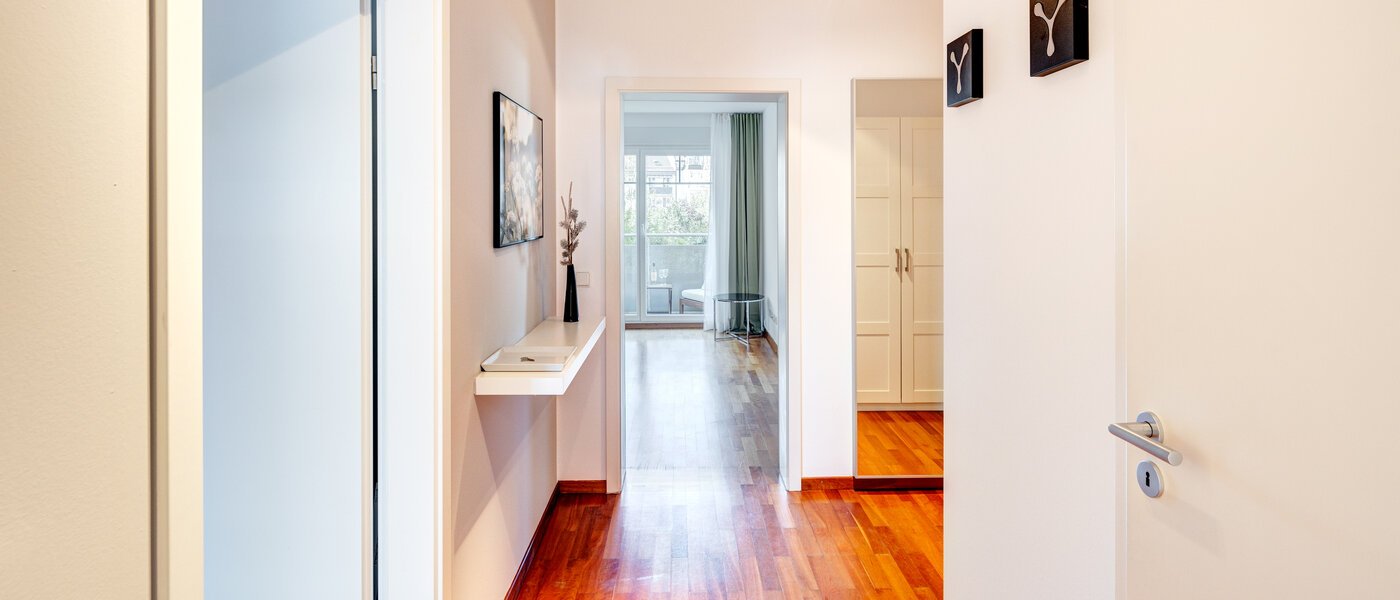 appartement München Schwabing-Nord (zw. Leopoldstraße & Englischen Garten) 02 entrée/couloir 9573