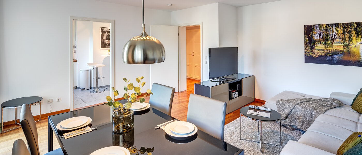 appartement München Schwabing-Nord (zw. Leopoldstraße & Englischen Garten) 04 pièce à vivre 9573