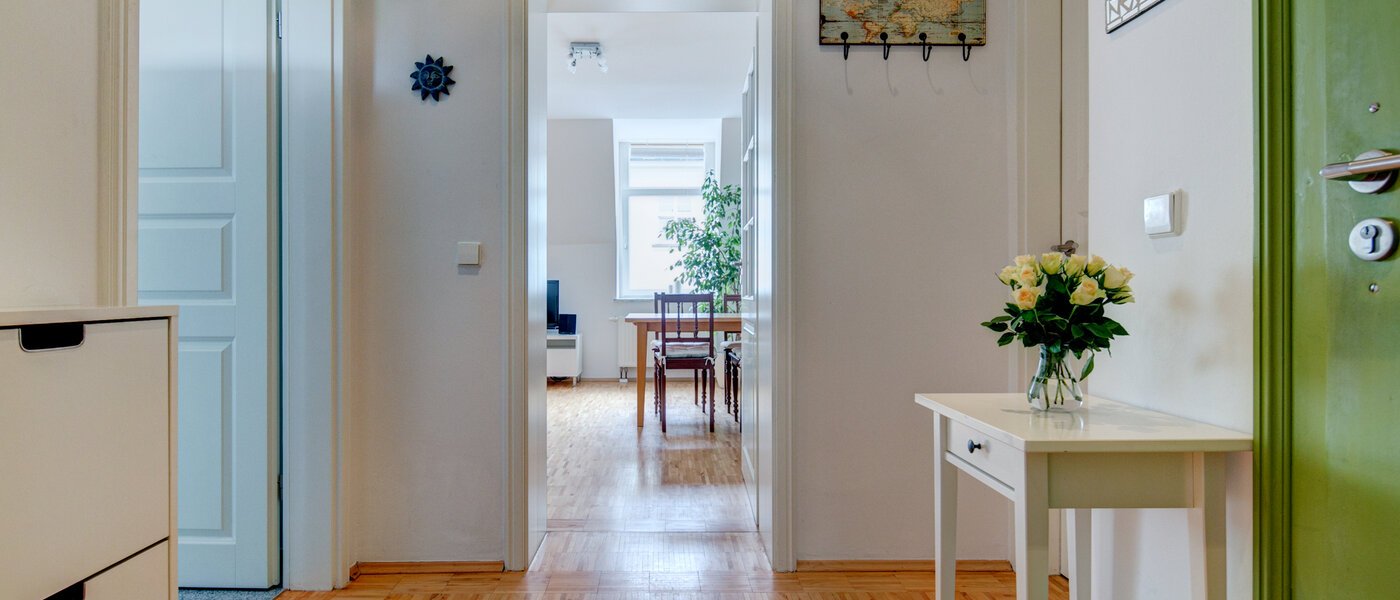 appartement style maisonnette München Lehel 01 entrée/couloir 9580