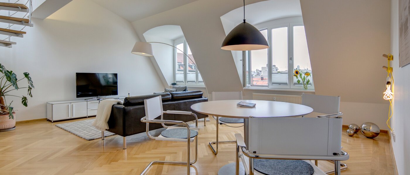 appartement avec terrasse sur le toit München Schwabing-Nord (zw. Belgrad- & Leopoldstraße) 03 salon 9584