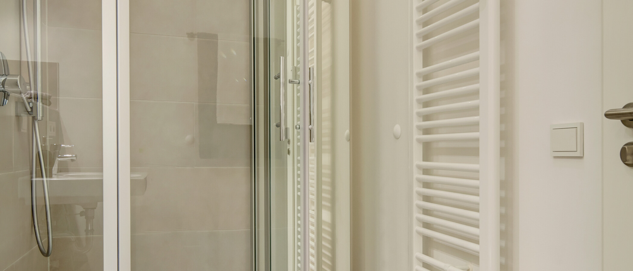 appartement sous les toits München Giesing 03 salle de bain 9613