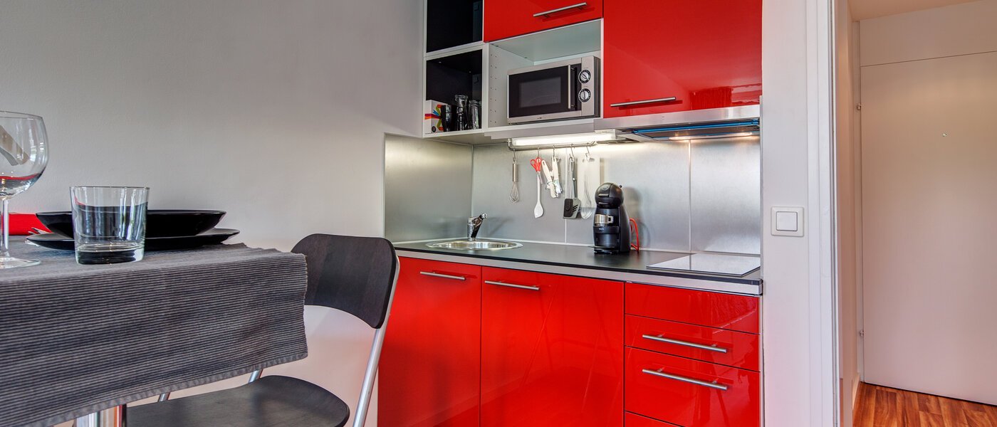 studio München Schwabing-Nord (zw. Leopoldstraße & Englischen Garten) 01 cuisine 9622