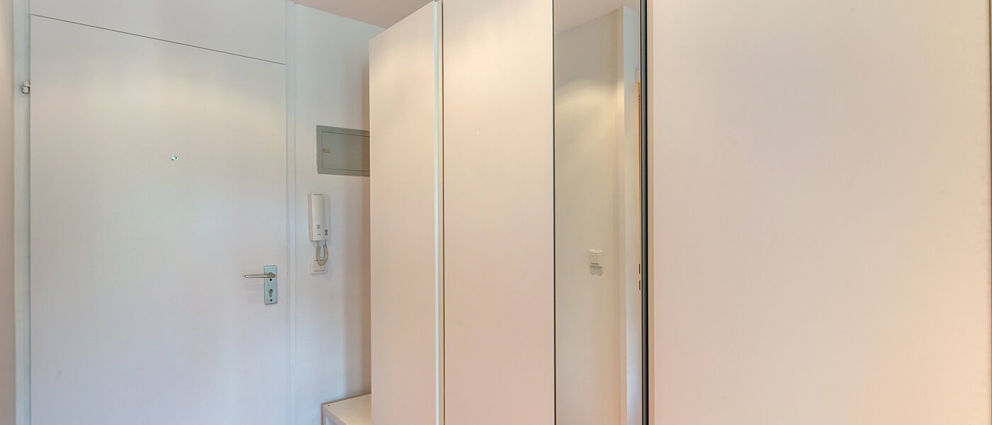 studio München Schwabing-Nord (zw. Leopoldstraße & Englischen Garten) 03 entrée/couloir 9622