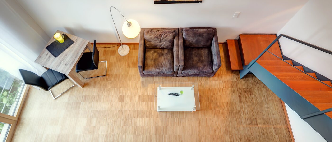 appartement style maisonnette avec mezzanine Unterschleißheim Lohhof 05 salon 9676