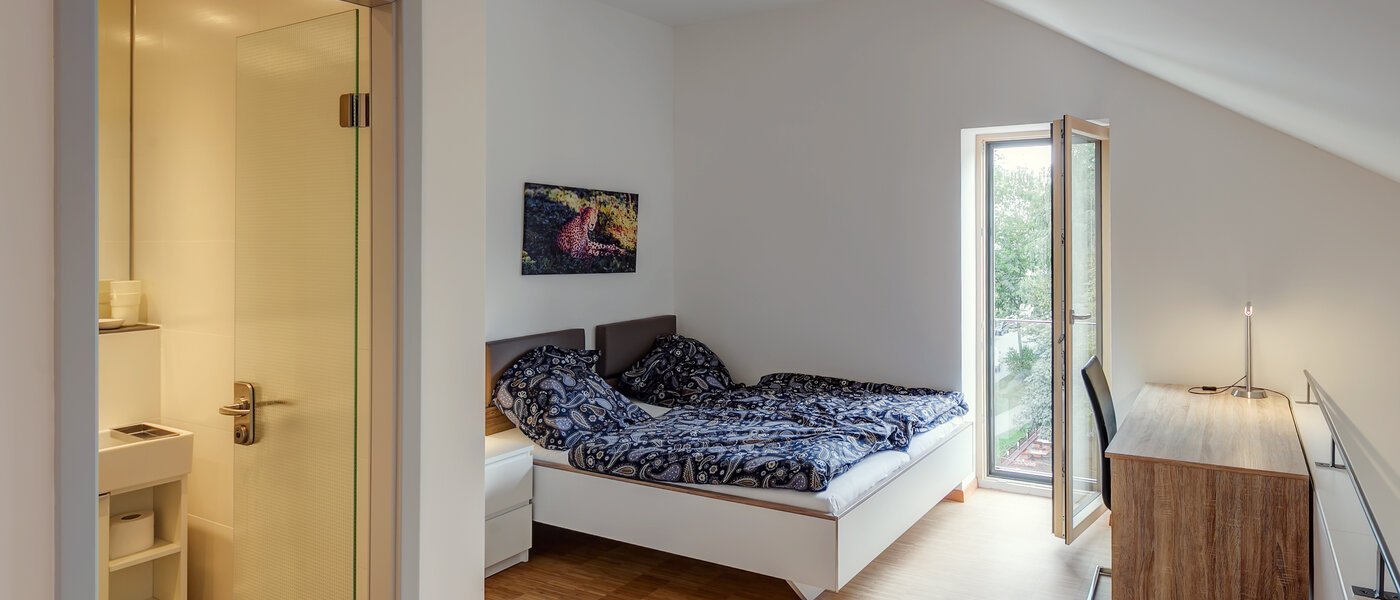 appartement style maisonnette avec mezzanine Unterschleißheim Lohhof 02 dormir 9676