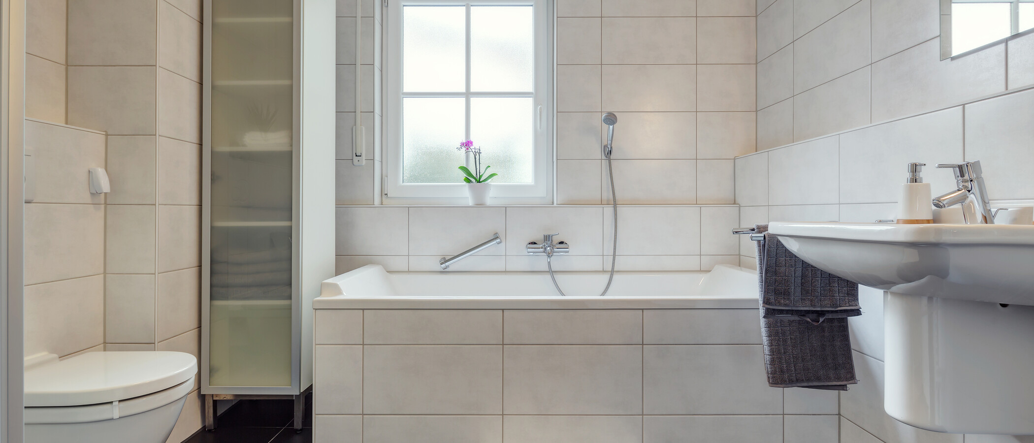 appartement avec jardin München Forstenried 01 salle de bain 9703