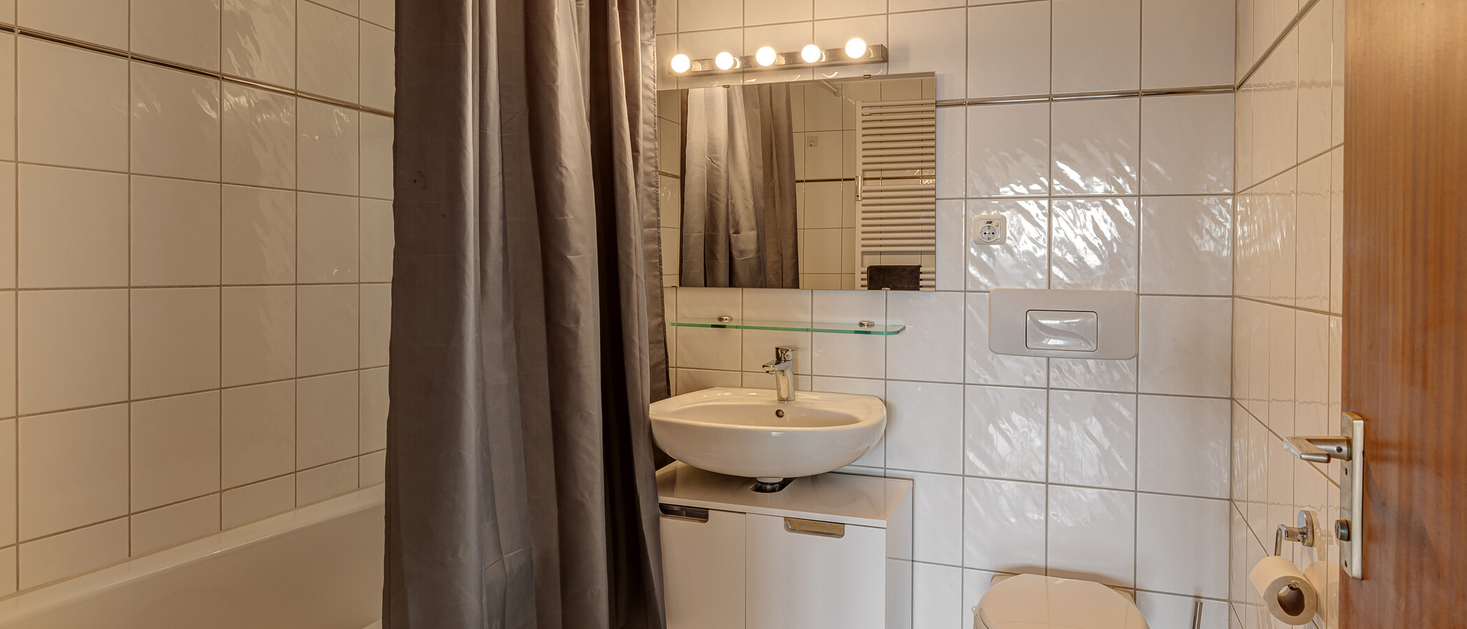 appartement München Olympiadorf 01 salle de bain 9781