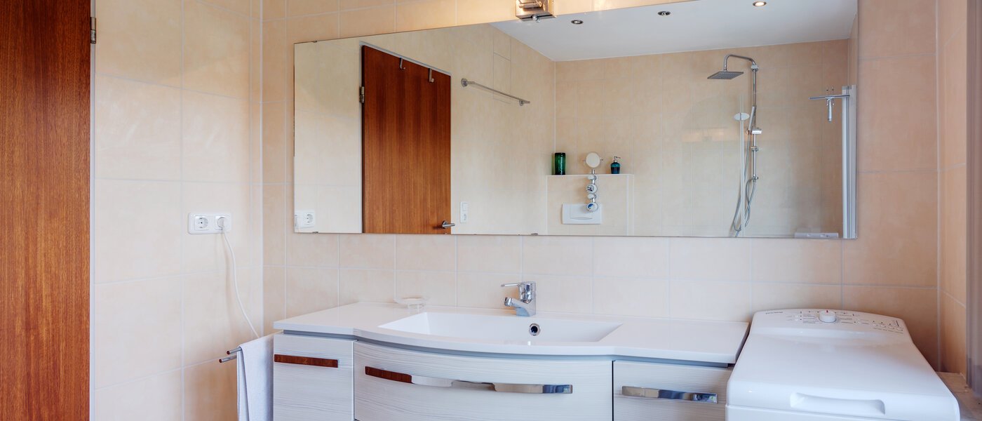 appartement München Berg am Laim 04 salle de bain 9783