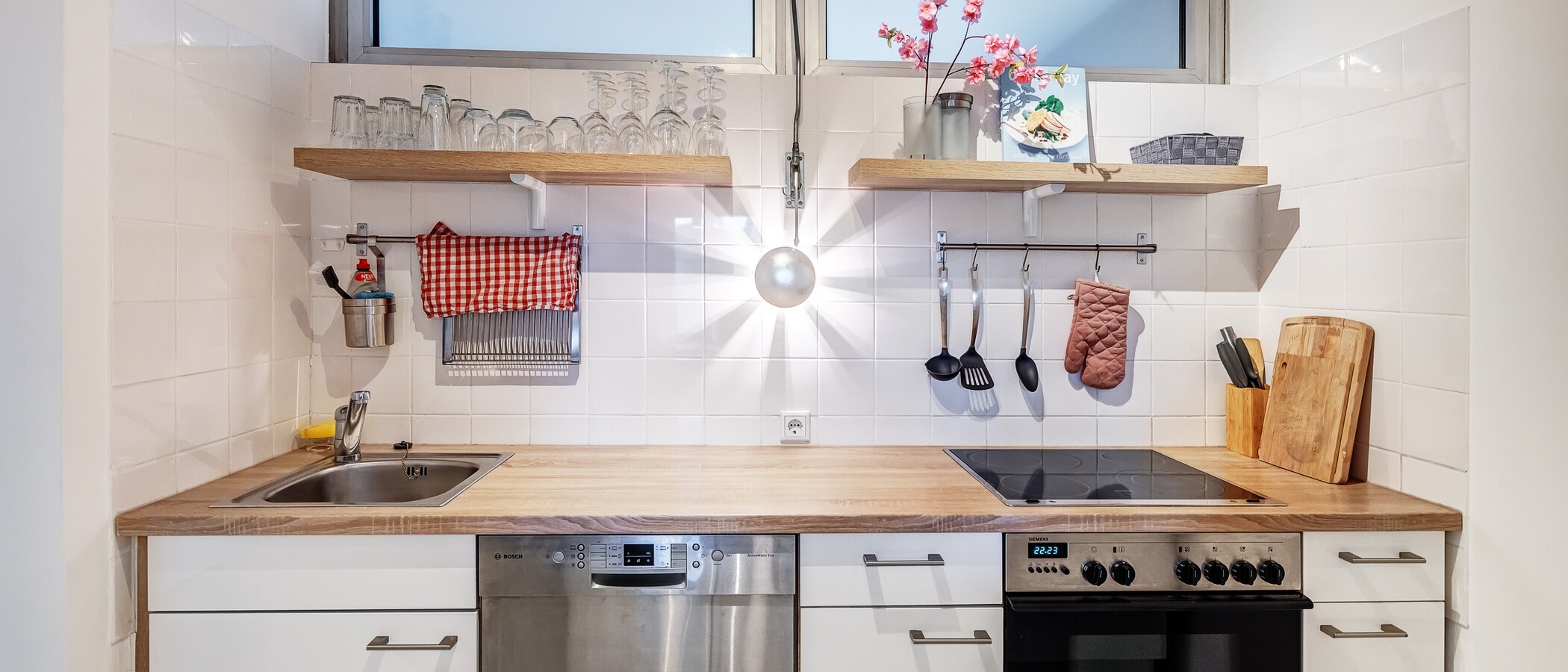appartement München Schwabing-Nord (zw. Leopoldstraße & Englischen Garten) 03 cuisine 9789