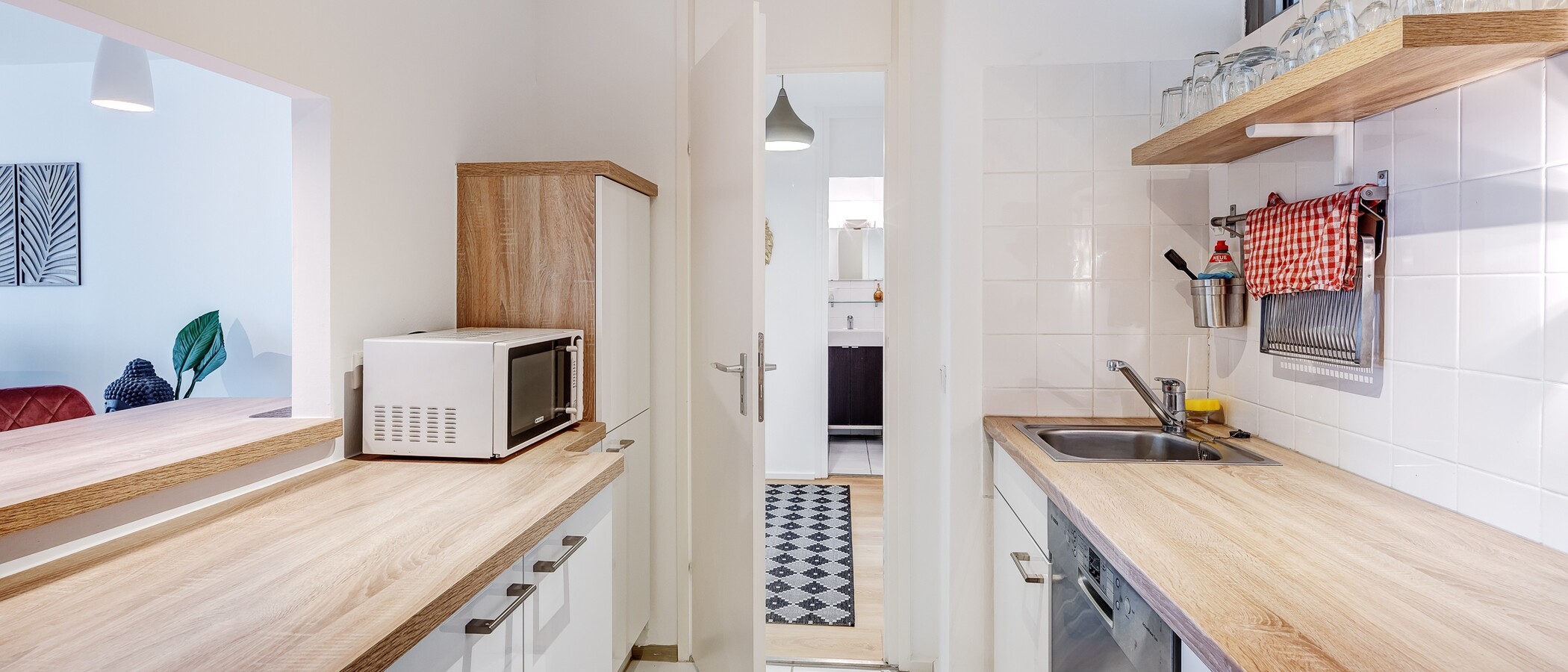 appartement München Schwabing-Nord (zw. Leopoldstraße & Englischen Garten) 04 cuisine 9789