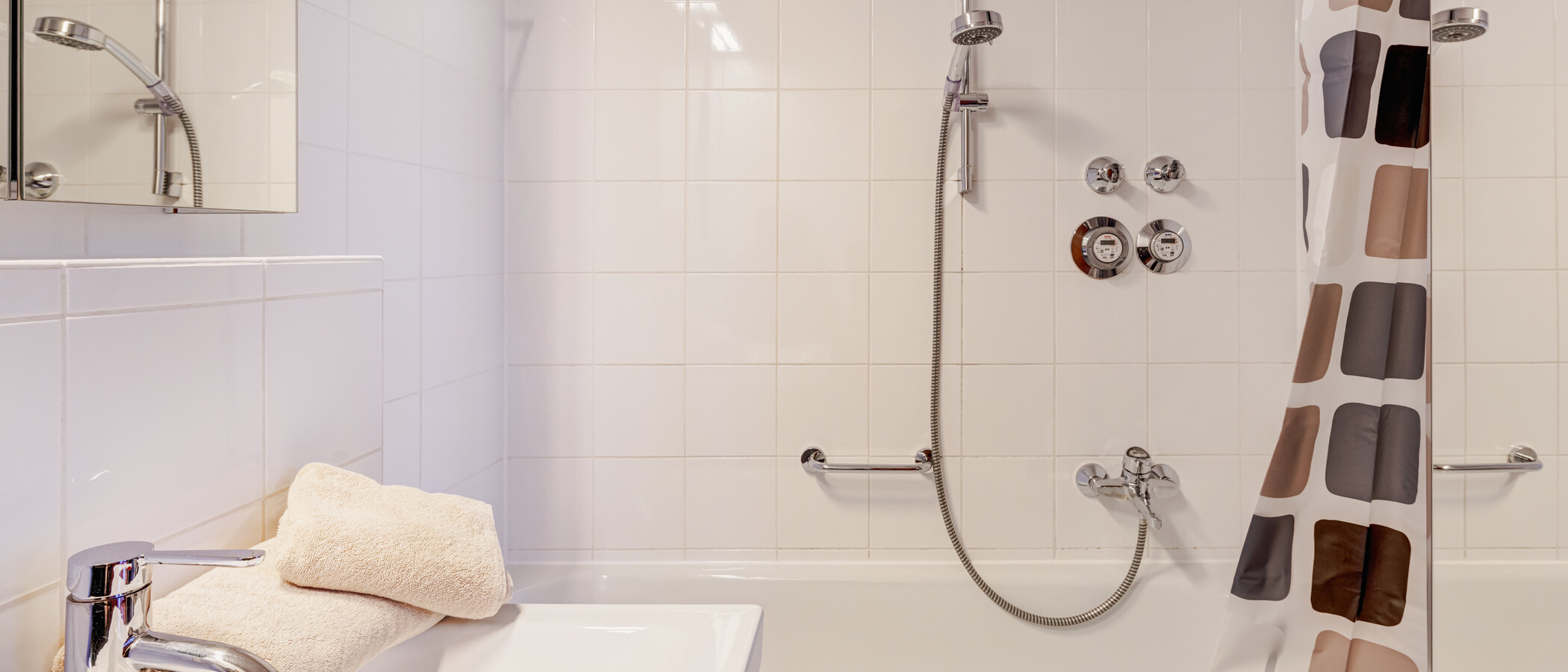 appartement sous les toits Ottobrunn 02 salle de bain 9824