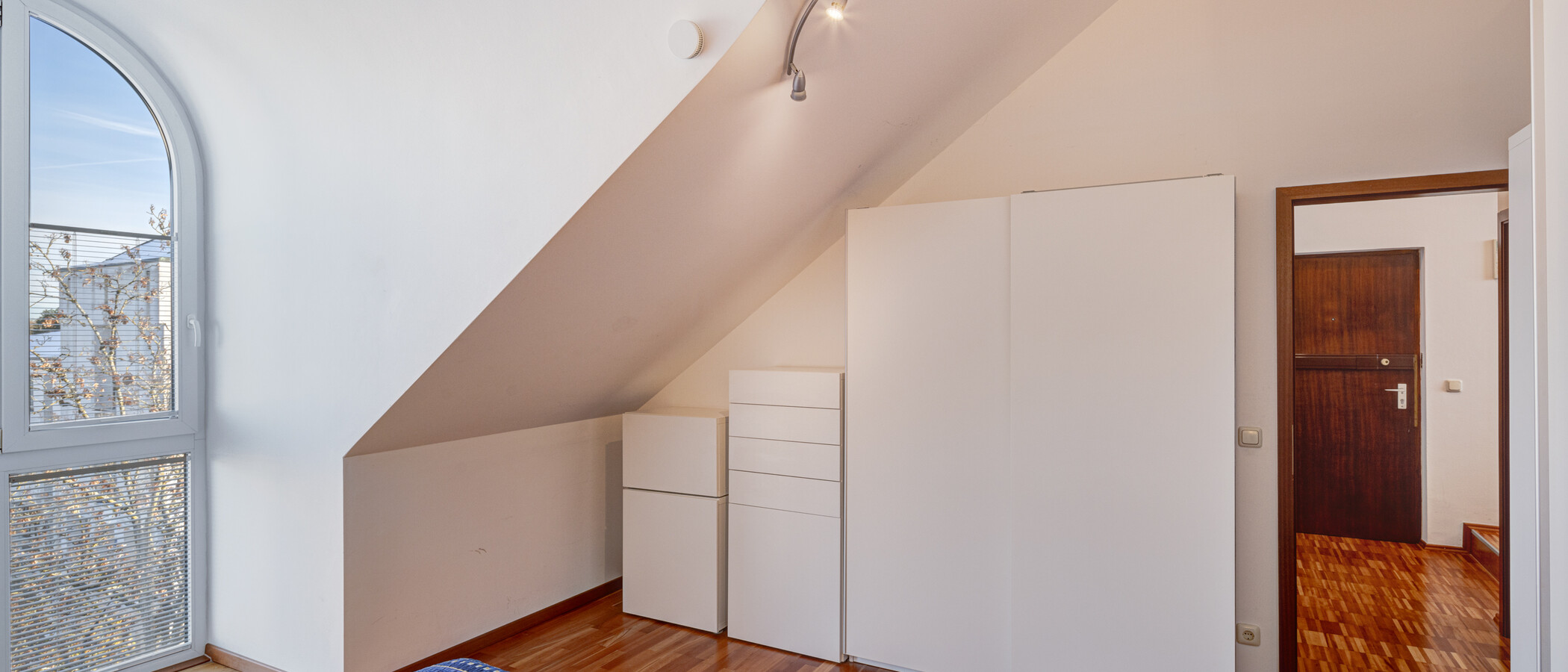 appartement sous les toits Ottobrunn 03 chambre 9824