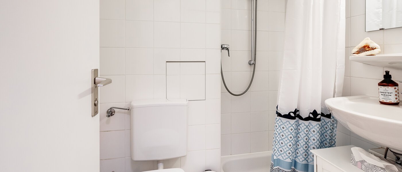 appartement München Schwabing-Nord (zw. Leopoldstraße & Englischen Garten) 02 salle de bain 9873
