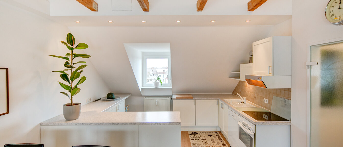 appartement sous les toits München Thalkirchen 01 cuisine 9893