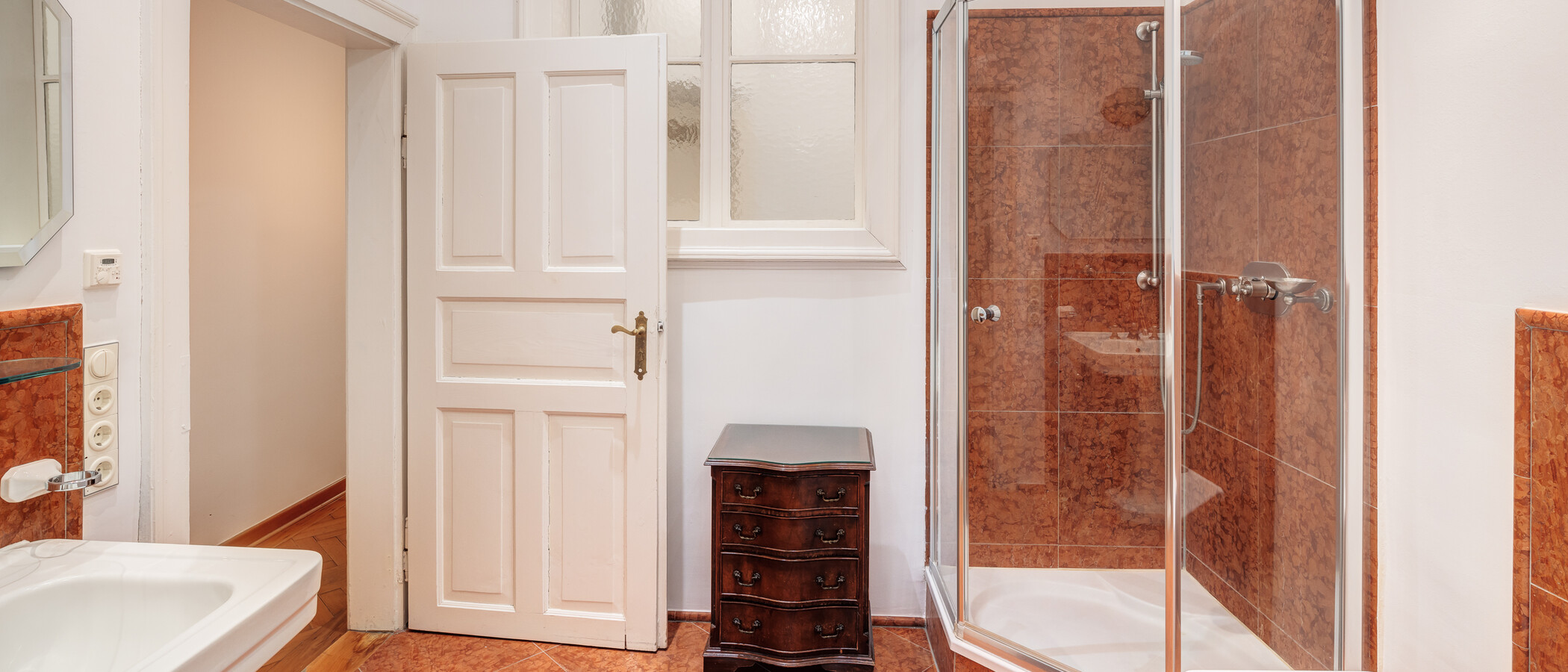 appartement München Schwabing-Nord (zw. Belgrad- & Leopoldstraße) 03 salle de bain 9895