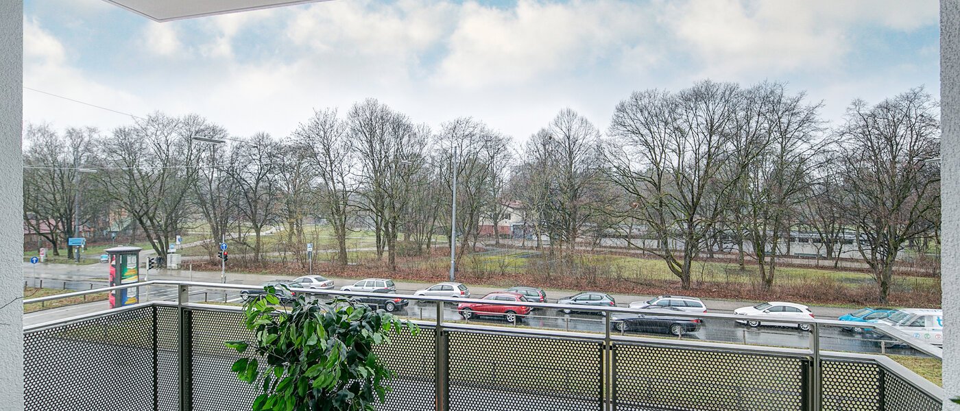 appartement München Schwabing-Georgenschwaige 02 balcon 9904