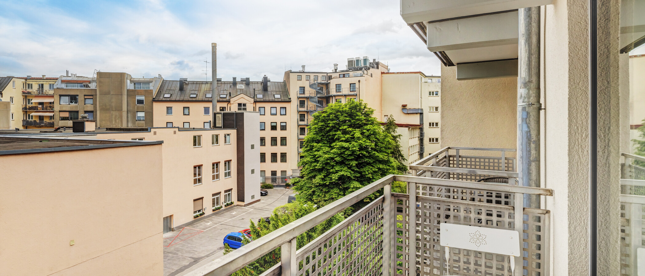 studio München Maxvorstadt 01 balcon 9951
