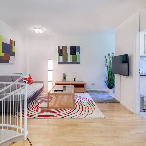appartement avec 2 pièces | Munich-Milbertshofen | 10158