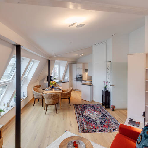 appartement sous les toits avec 2 pièces | Munich-Au-Haidhausen | 12452