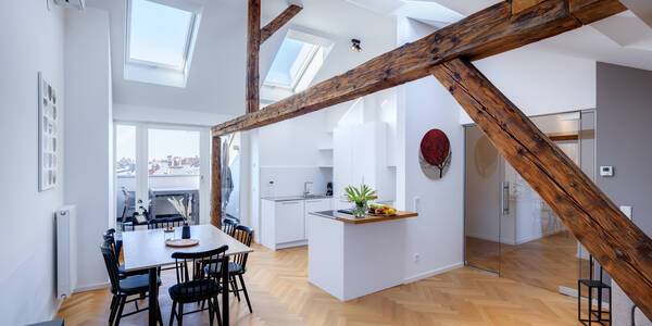 appartement sous les toits avec 4 pièces | Munich-Isarvorstadt | 12963