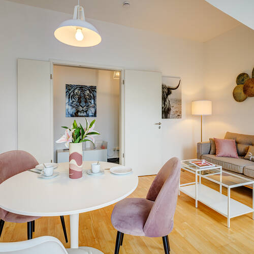 appartement sous les toits avec 2 pièces | Munich-Schwabing | 13837