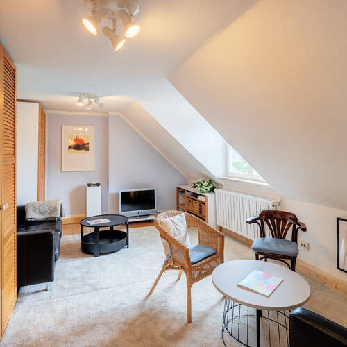 appartement sous les toits avec 2.5 pièces | Munich-Pasing | 14002