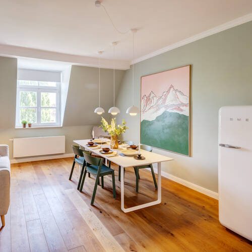 appartement sous les toits avec 2 pièces | Munich-Neuhausen | 14555