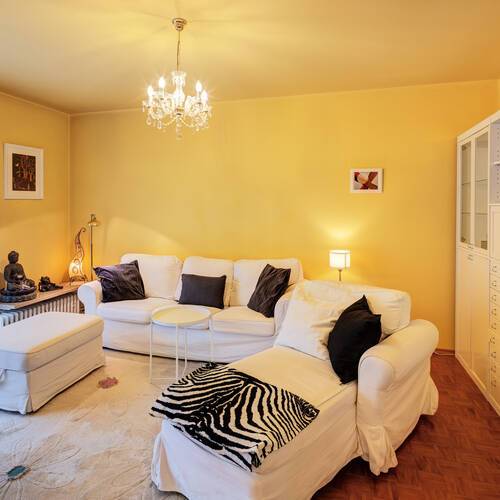 dernière maison de la rangée de maisons mitoyennes avec 4.5 pièces | Unterhaching | 14690