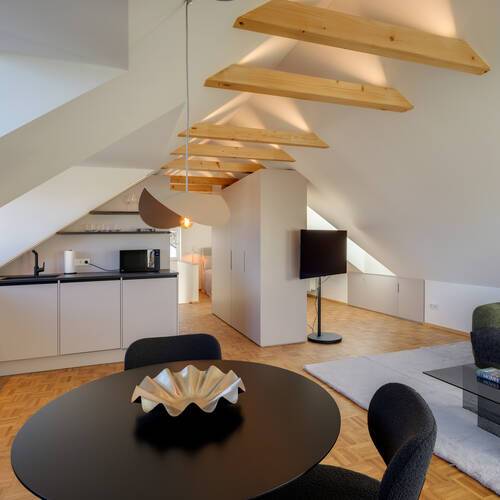 appartement sous les toits avec 1 pièce | Munich-Forstenried | 14733